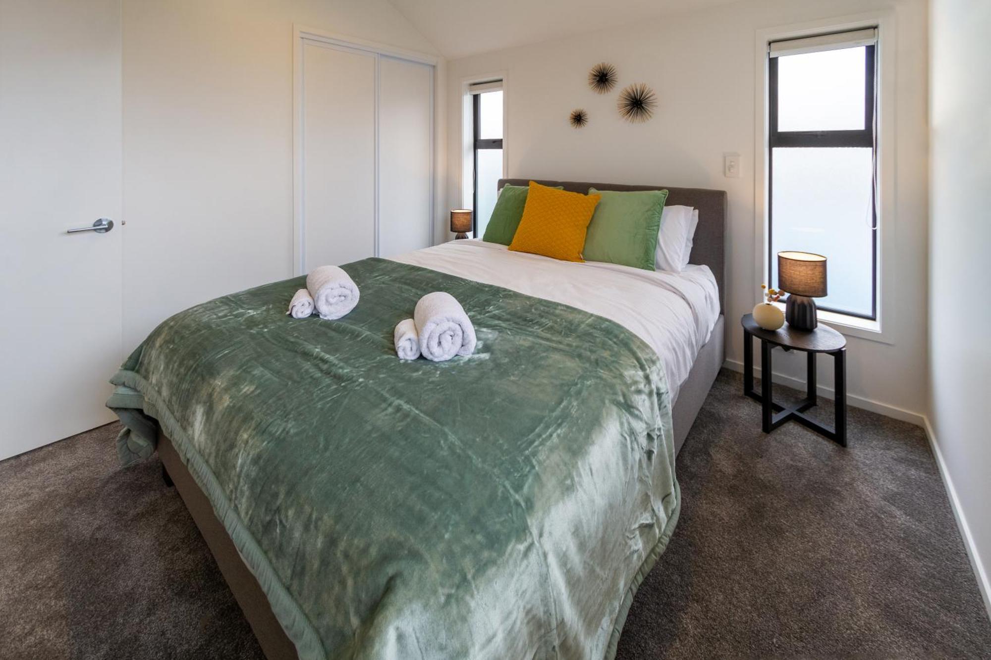 Serene Living 2 Bed With Carpark 基督城 外观 照片